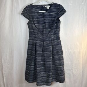 Liz Claiborne Cap Sleeve Navy Blue/Cream Striped Dress Size 4 Preowned